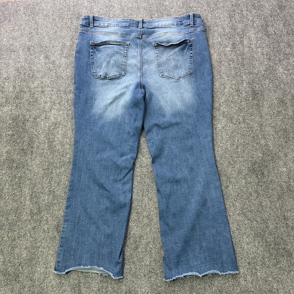 Edgely Womens 22W Short Mid Rise Slim Boot Jeans Raw Hem Stretch Plus Size - Picture 2 of 14
